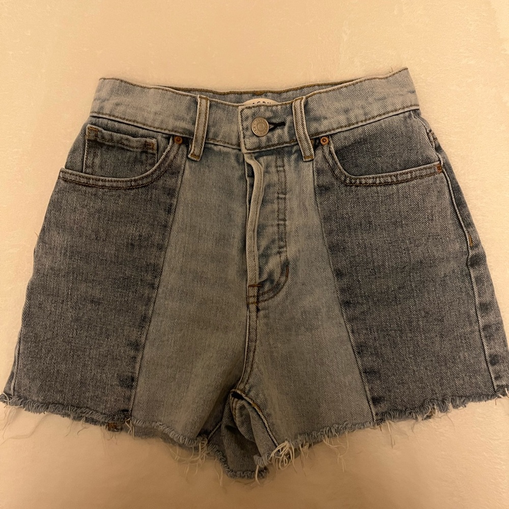 super cute pacsun jean shorts